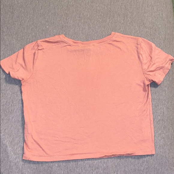 pink cropped shirt - Picture 2 of 2